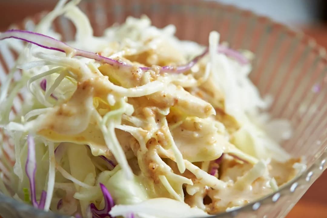 Jak zrobić sałatkę kebabową - prosta receptura na pyszne danie