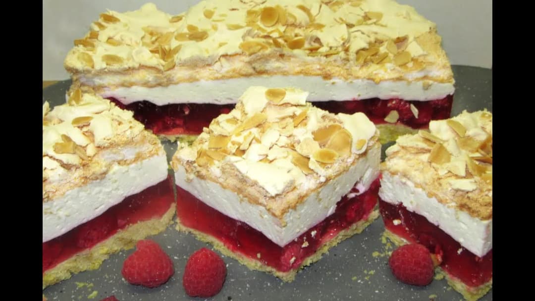 Jak zrobić ciasto malinowa chmurka, które zachwyci każdego gościa