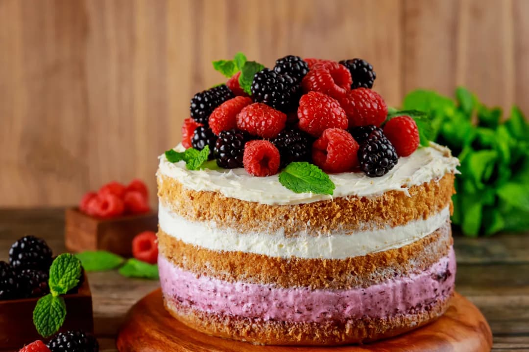 Jak zrobić masę malinową do tortu - prosty przepis na pyszny krem