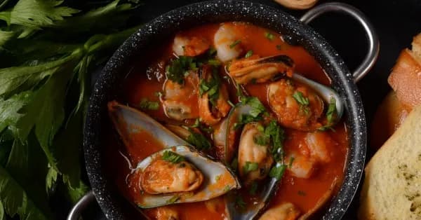 Jakie przyprawy do zupy rybnej sprawią, że będzie niezapomniana?