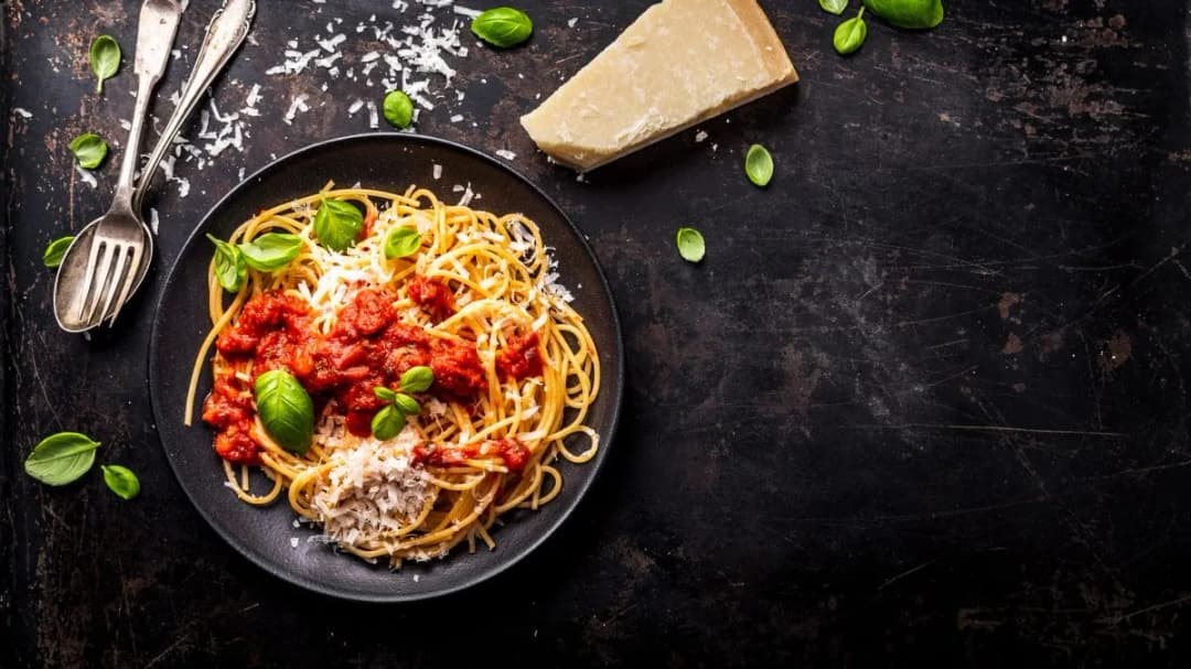 Jakie przyprawy do mięsa mielonego do spaghetti? Odkryj sekrety smaku